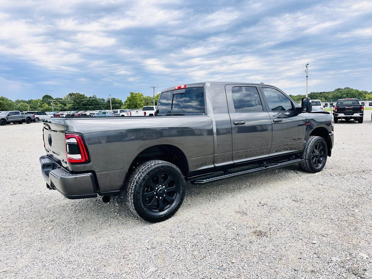 2023 RAM Ram 3500 Pickup Laramie - Photo 11