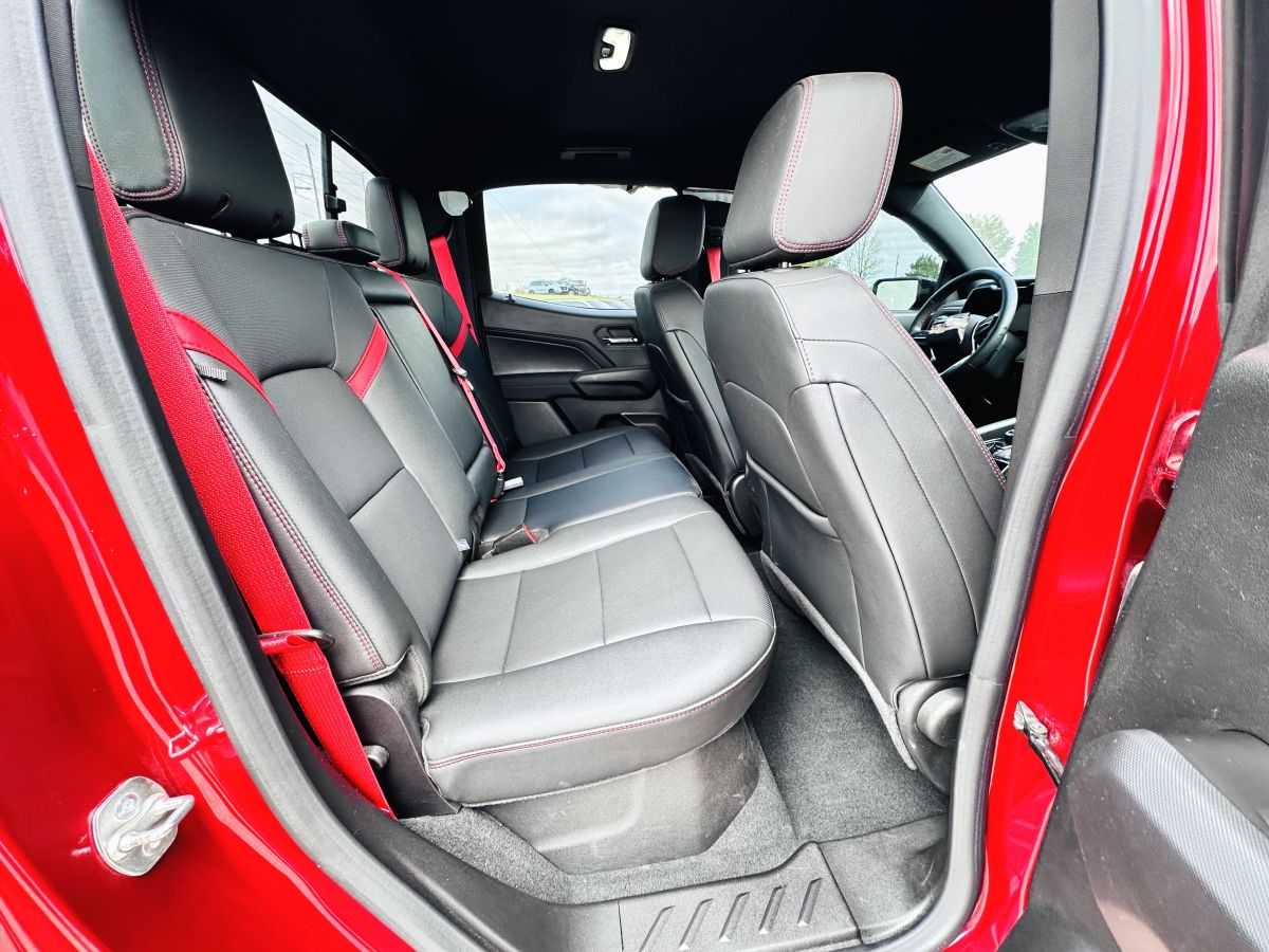 2024 Chevrolet Colorado Z71 - Photo 19