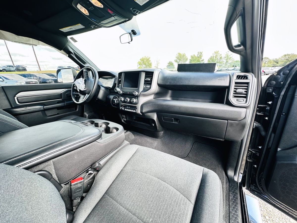 2022 RAM Ram 2500 Pickup Tradesman - Photo 16